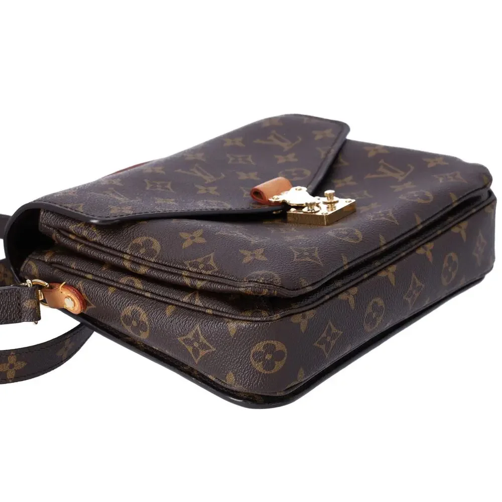 Louis Vuitton Pochette Metis MM Monogram Handbag M44875 Brown Canvas